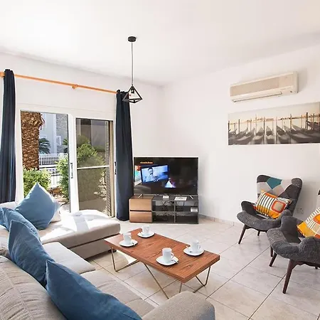 Villa Artemis Jason Villas Protarász